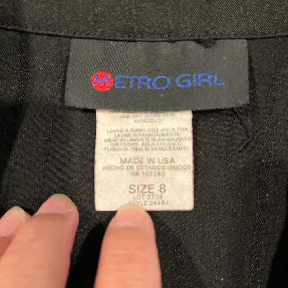 Metro Girl Black Garment